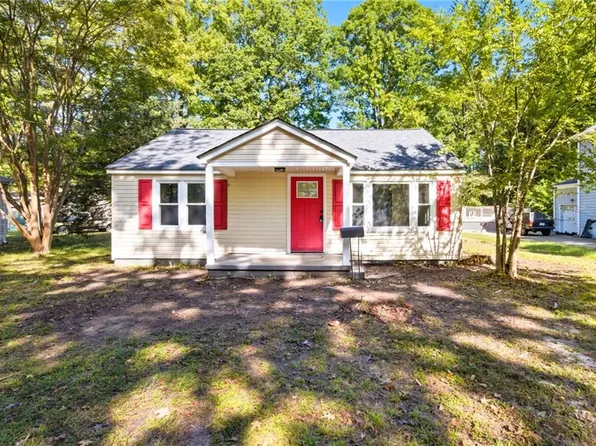 13 Huber Rd, Newport News, VA 23601