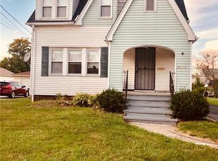 21021 N Vine Ave, Euclid, OH