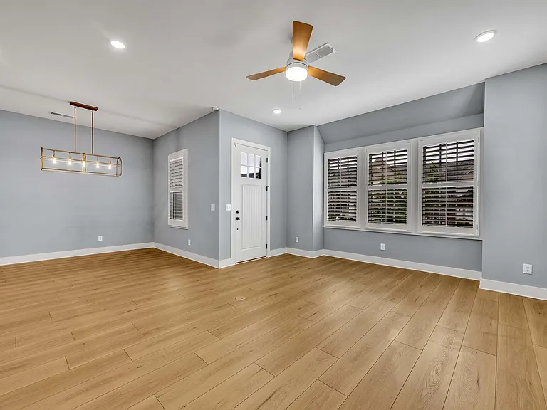 4784 Arden Way #1 — Photo 4