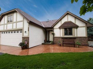 5699 Fisher St, White Bear Township, MN 55110