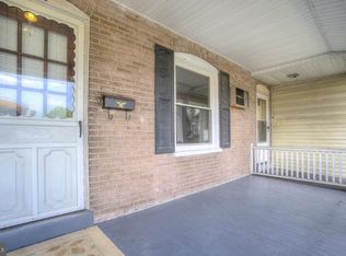 858 W 2nd St, Lansdale, PA 19446