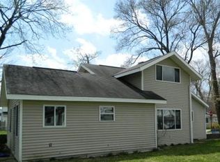 128 Park St, Buckeye Lake, OH 43008