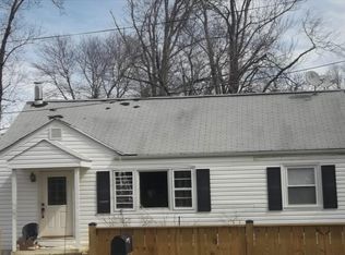 1831 Peabody Dr, Falls Church, VA 22043