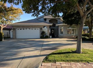 14351 Galleon Ln, Helendale, CA 92342