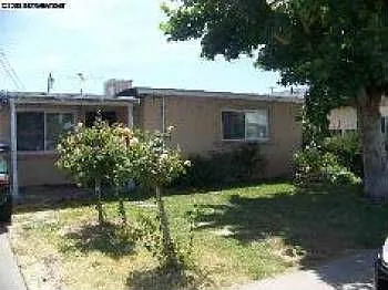 25 Bruno Ave photo 1