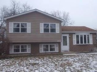 38055 N Cornell Rd, Beach Park, IL 60087