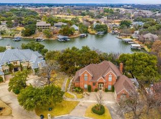 5006 Comanche Vis, Granbury, TX 76049