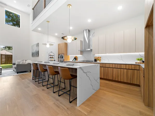 416 Mount Auburn Ave, Dallas, TX 75223