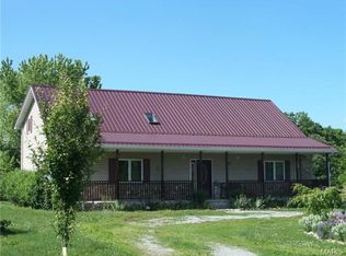 13100 Woodland Groves Pl, Hannibal, MO 63401