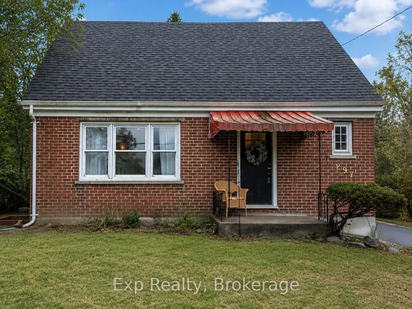 297 Victoria Ave #A, Belleville, ON K8N 2C9