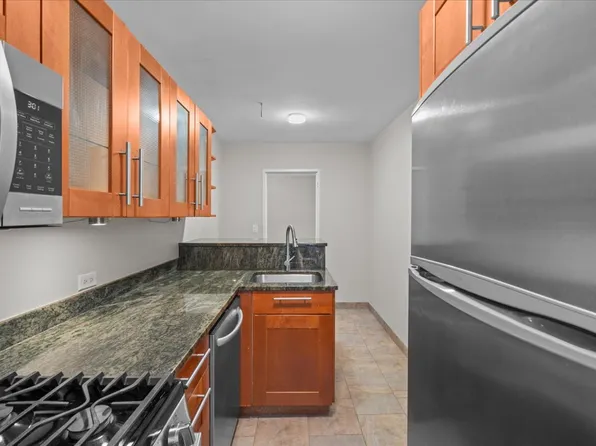 3260 Netherland Avenue image 5 of 8