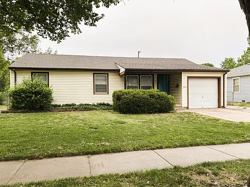 3425 S Handley St Photo 1