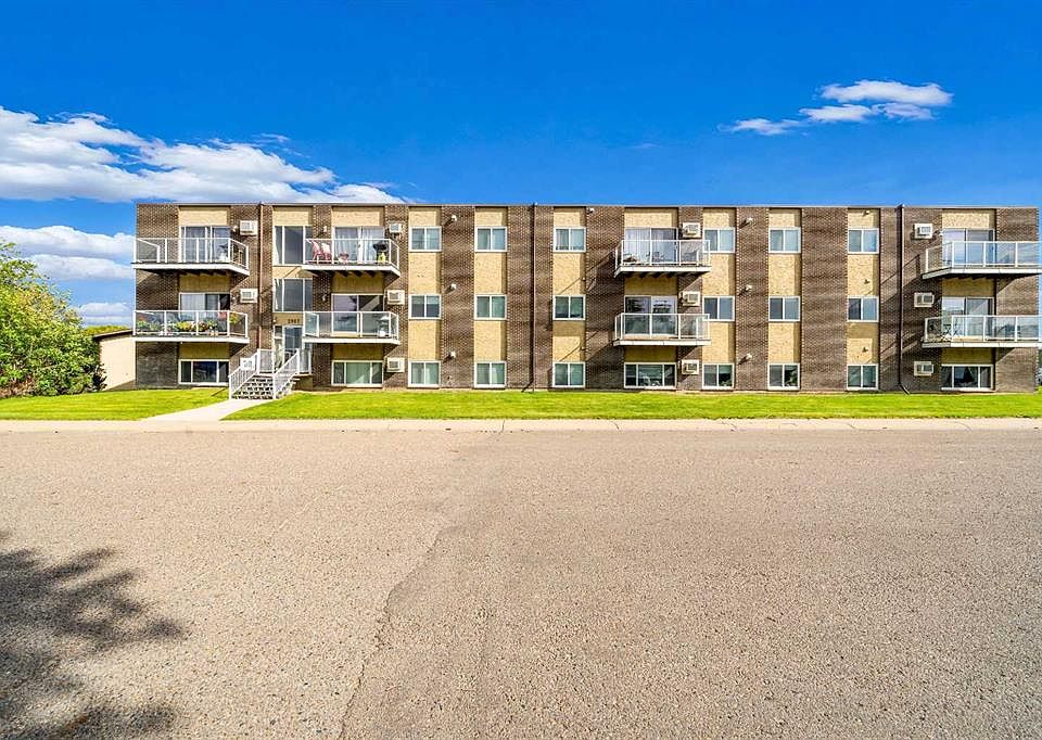 1st image of 2987 SW Dunmore Rd SE #206