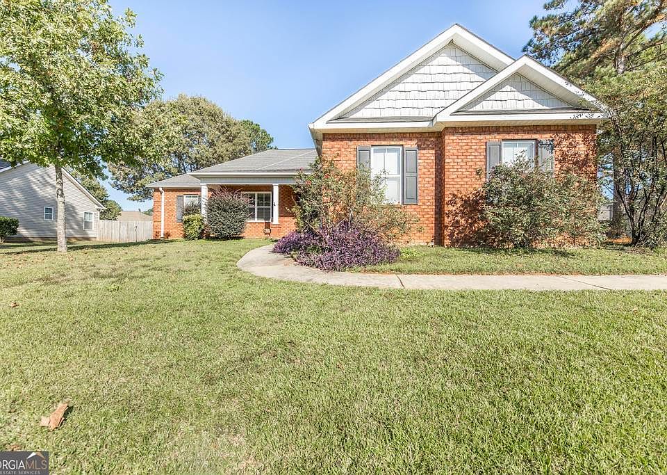 1st image of 622 Amberley Ct