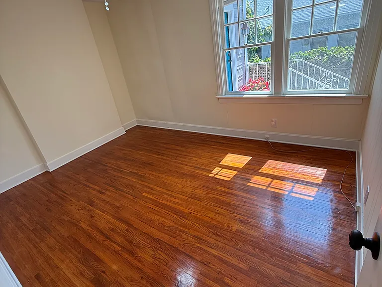 564 W 38th St #564 — Photo 20