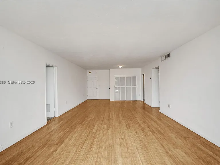 10350 W Bay Harbor Dr #3G — Photo 11