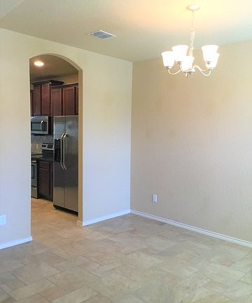 3rd image of 8230 Recio Oak