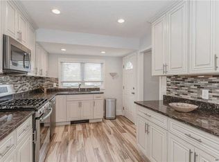 736 Bohemia Pkwy, Sayville, NY 11782