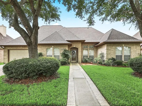 5122 Tidewater Ct, Pasadena, TX 77505
