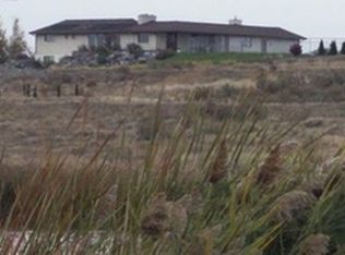 695 Lake Rd, Burbank, WA 99323