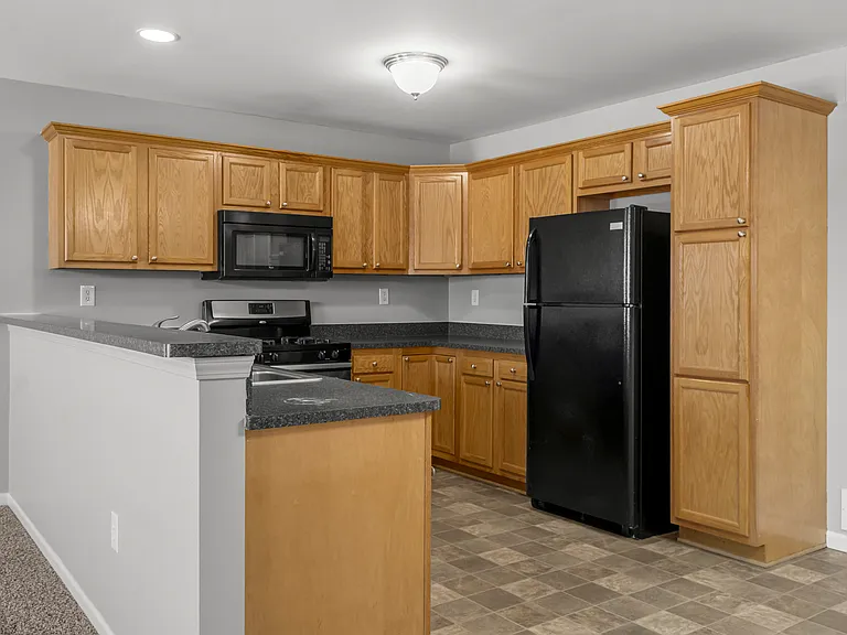 13165 Turnberry Ct — Photo 8