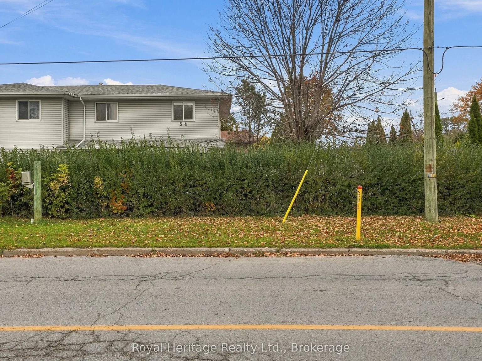 3 bed, $2,400 — Photo 4