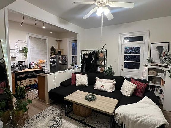 3rd image of 723 Graydon Ave APT 2