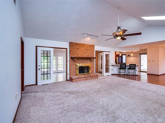 5th image of 4065 Abbeygate Dr