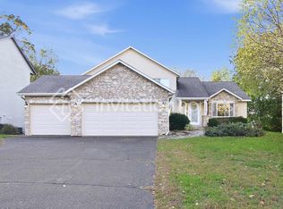 13470 Dellwood Way, Rosemount, MN 55068