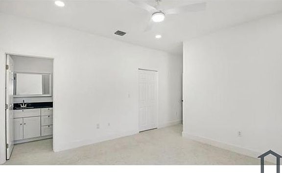 5th image of 1133 NW 2nd St APT 2