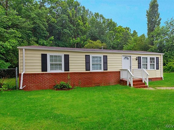 2nd image of 711 Bond Ln