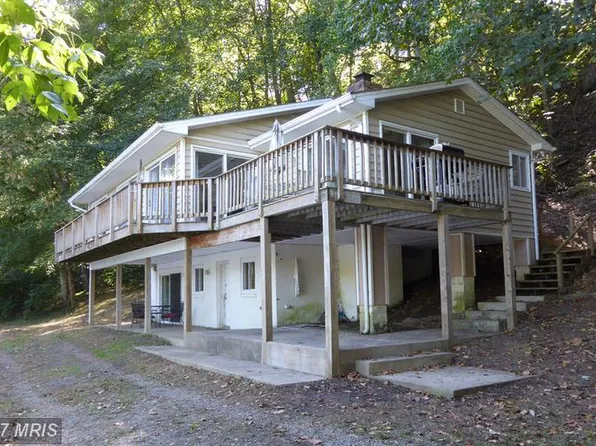 1538 Riverview Shores Dr, Front Royal, VA 22630