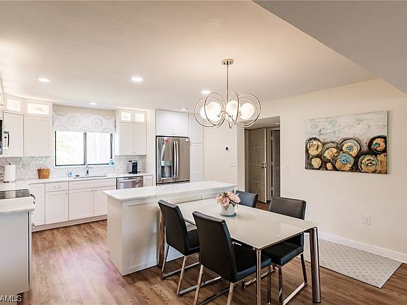 3rd image of 4250 Steamboat Bnd APT 202