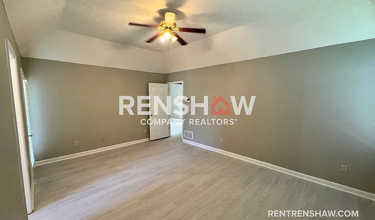 6954 Luxor Ln — Photo 9