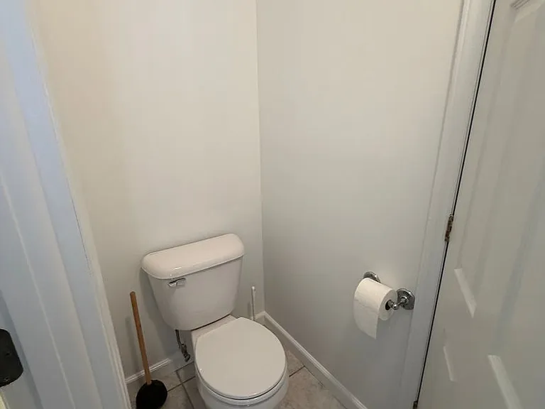 102 Sunset Dr — Photo 14