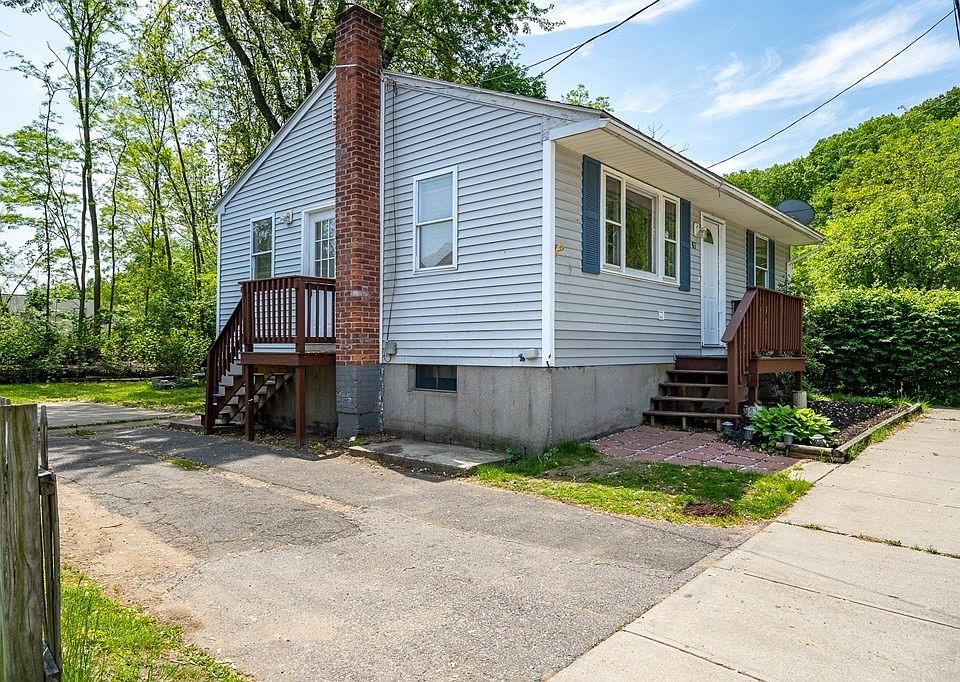 83 Armstrong St, West Springfield, MA 01089 Zillow