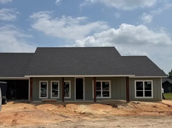 325 Salem Ridge Dr, Huntington, TX 75949