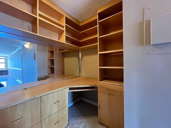 7004 Blvd East image 31 of 43