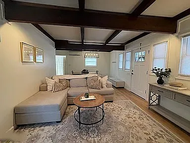 28 Cedarwood Ter — Photo 5