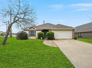 801 Huddleston Ct, Seagoville, TX 75159