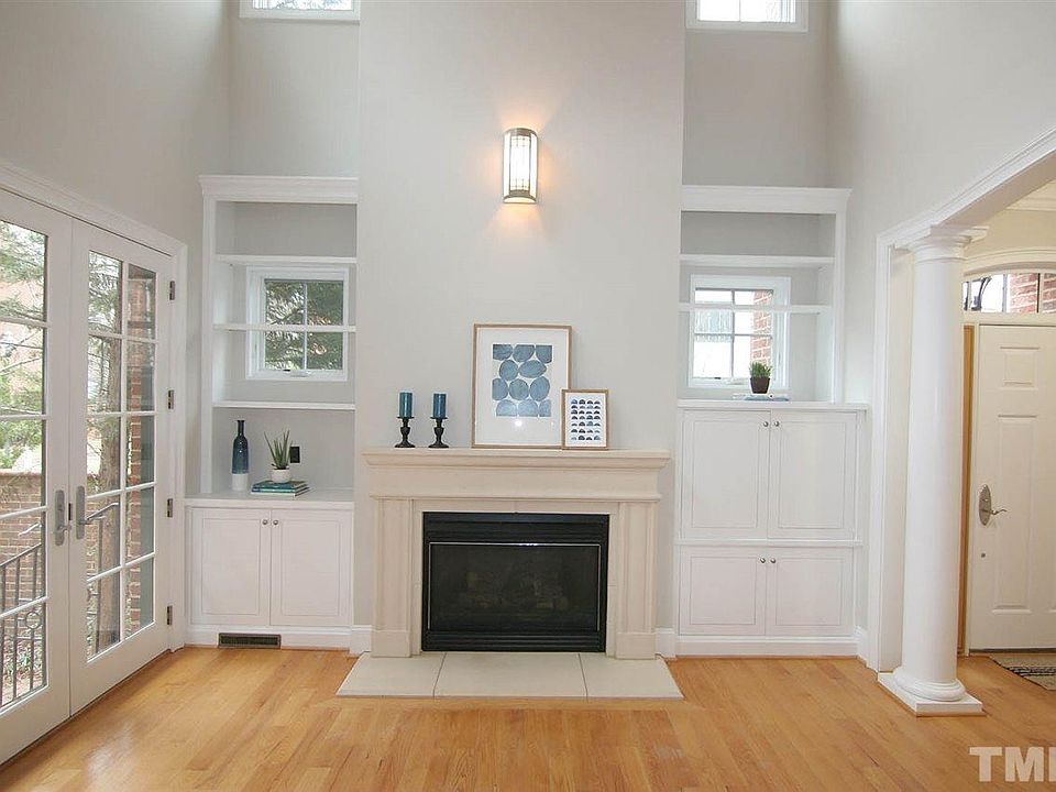 1st image of 200 Village Gate Dr
