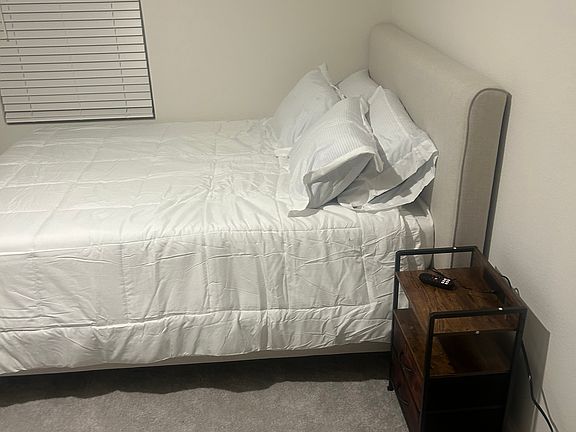 3rd image of 15024 Ronan Dr #4