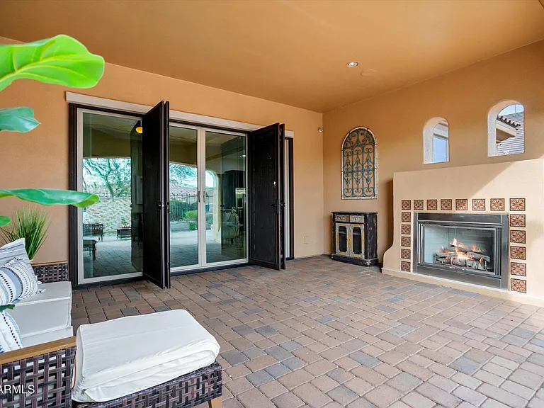 20979 W College Dr — Photo 16