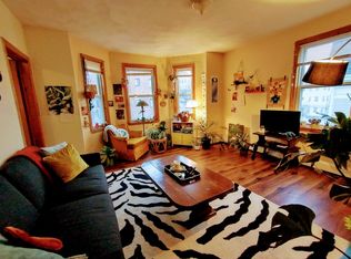 203 Hillside St #2F, Roxbury Crossing, MA 02120
