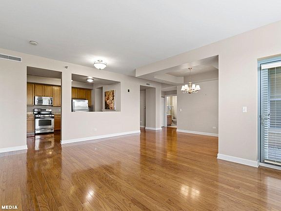 5th image of 9350 Skokie Blvd Unit 610