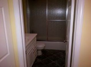 246 Florence Ct, Libertyville, IL 60048