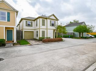 1714 Redwing Pines Dr, Houston, TX 77009