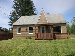 1326 Grape St, Sweet Home, OR 97386