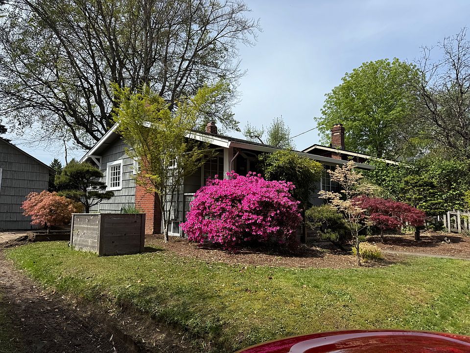1st image of 7511 SW 31st Ave