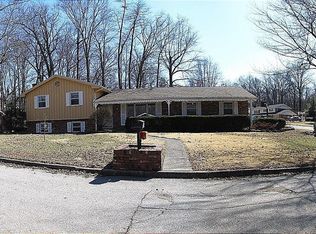 2201 Dusseldorf Dr, Evansville, IN 47711